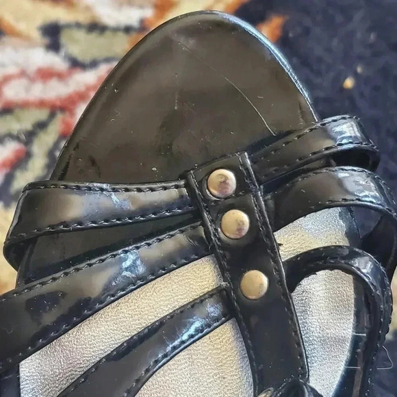 Delicious size 6 1/2 heels 👠​​​ - Picture 3 of 6